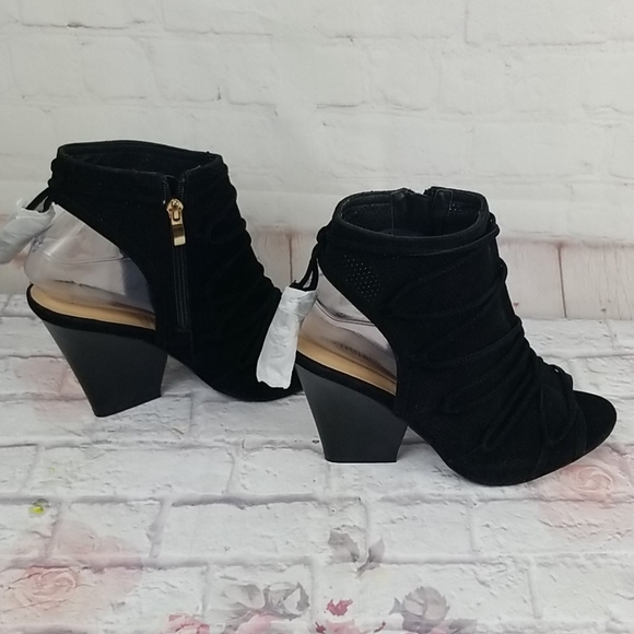 NWOT Ashley Stewart Black Wedge Boot - Picture 4 of 9